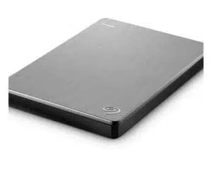 Recensione Seagate backup plus